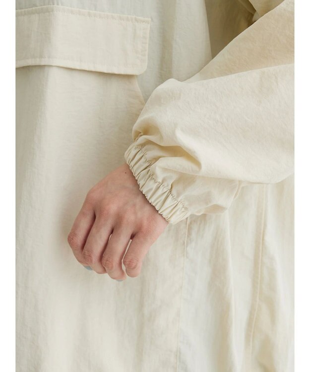 Green Parks ナイロンアノラックブルゾン Ecru