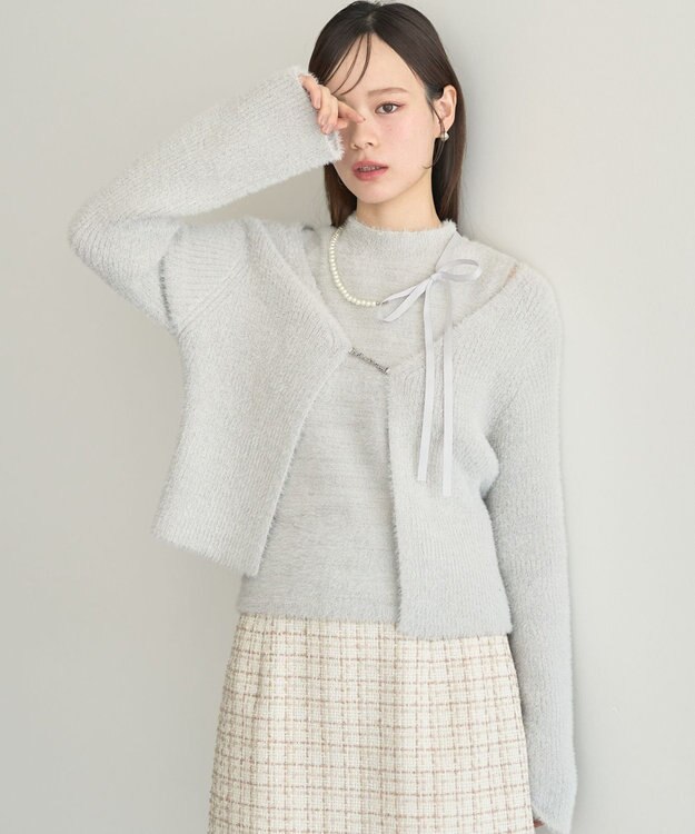 earth music&ecology SET2点チャーム付きシャギーニット＋インナー Light Gray
