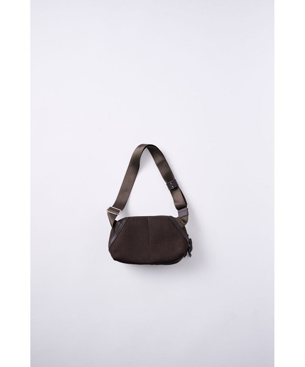 MIYABIYA 【撥水加工】篭目大柄エンボスボンディング2wayショルダー チョコレート