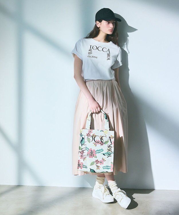 TOCCA 【A4サイズ対応】EXOTIC FLORAL TOTE トートバッグ オフ（花柄）系