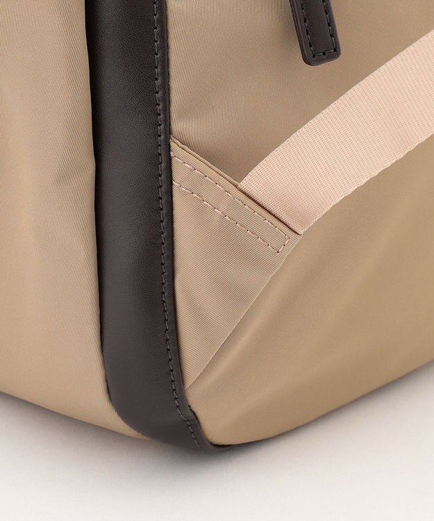 Y'SACCS シンプルスマートリュックサック ベージュ