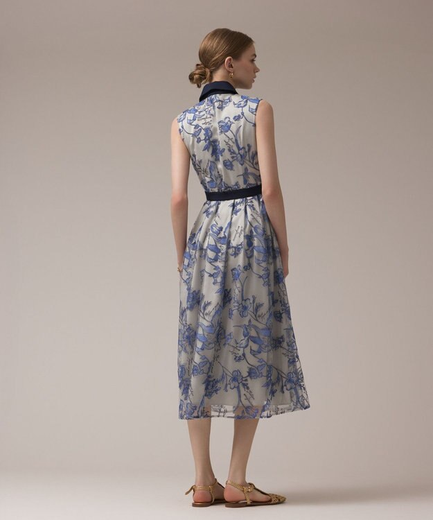 GRACE CONTINENTAL フラワー刺繍ボウタイドレス ブルー