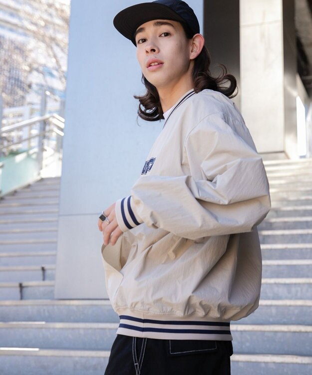 WEGO ナイロンプルオーバー ベージュ