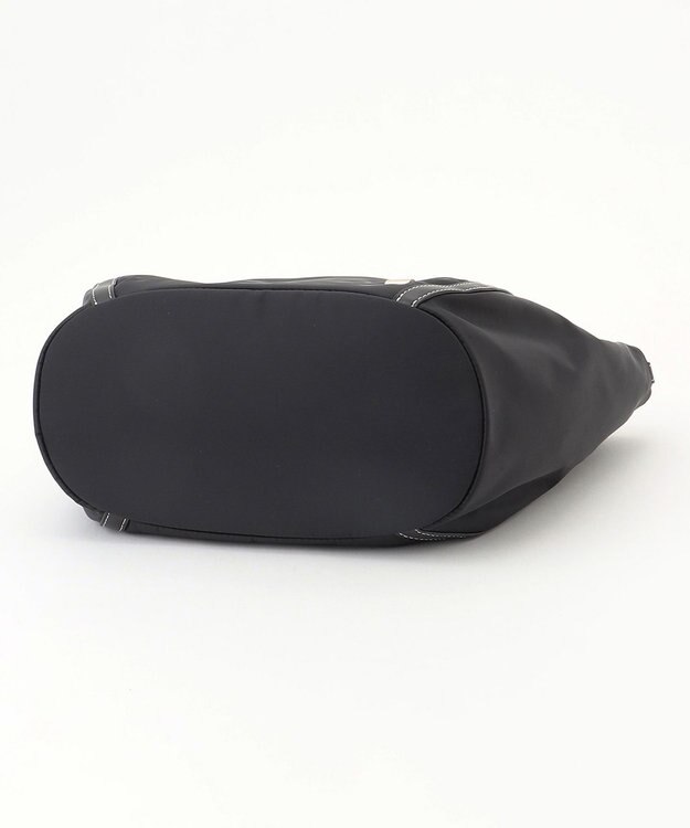 LA BAGAGERIE ひねり金具付きエレガンストート　Mサイズ ブラック