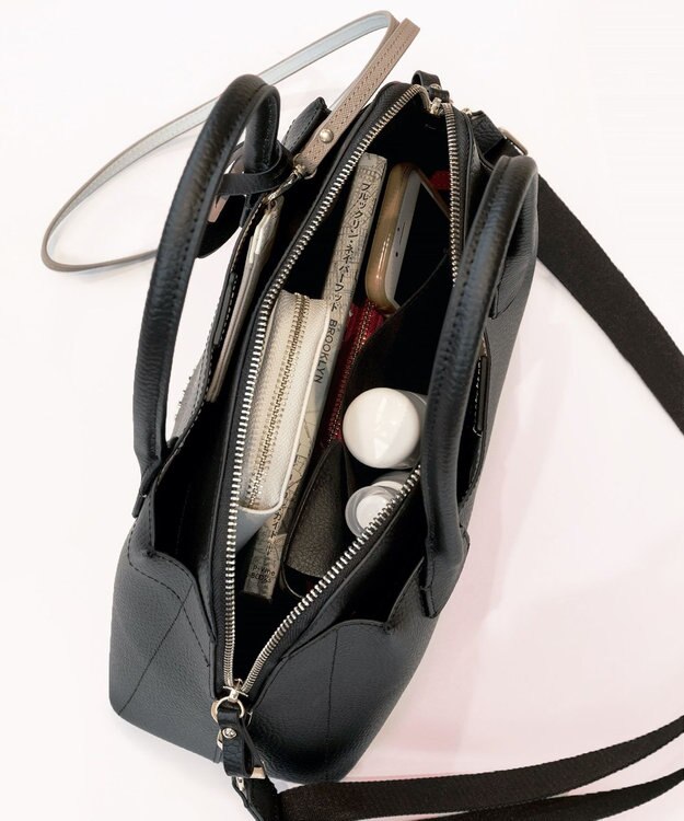 TOCCA NOBLESSE LEATHERTOTE レザートートバッグ ブラック系