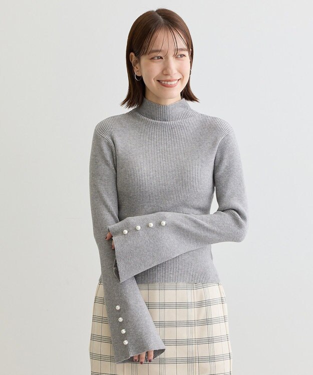 Green Parks ・ｓｗｉｎｇ　ｂｙ　袖パールボタンハイネックニット Gray Mixture