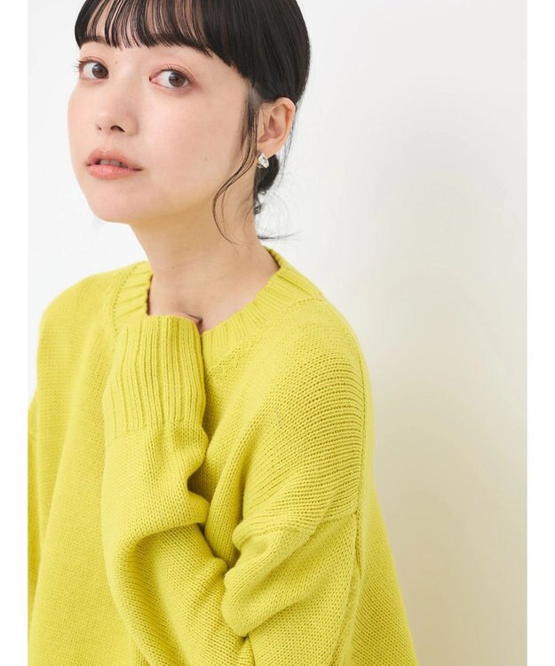earth music&ecology ウォッシャブル脇スリットクルーネックプルオーバー Yellow