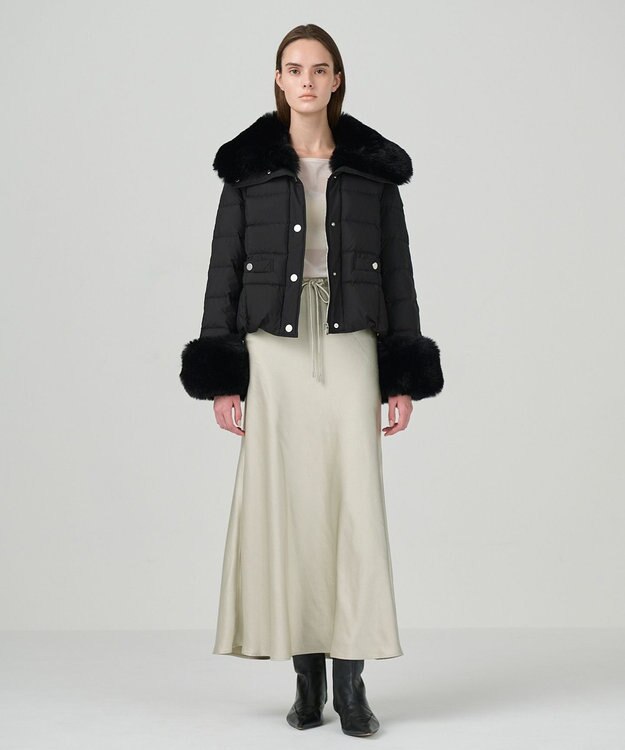 GRACE CONTINENTAL ファーショートダウンジャケット ブラック