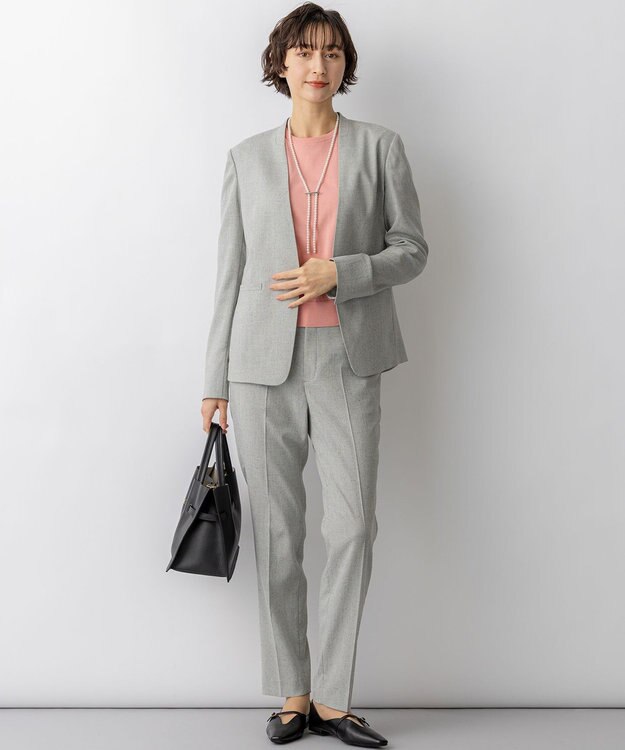 23区 【先行予約】アイアスマットストレッチ ノーカラージャケット ライトグレー系