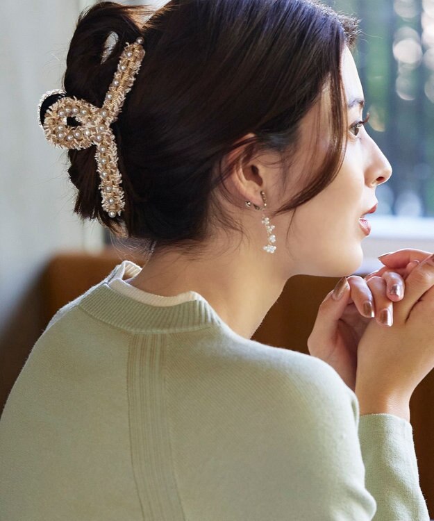 Tiaclasse ツイードパールクリップ ベージュ