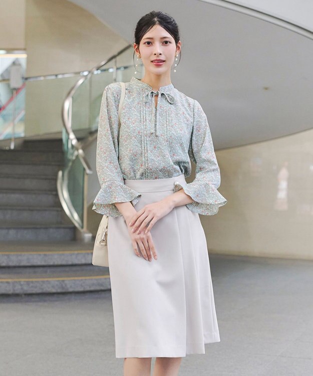 Tiaclasse 【新色追加・洗える】フレアスリーブ花柄リボンブラウス グリーン