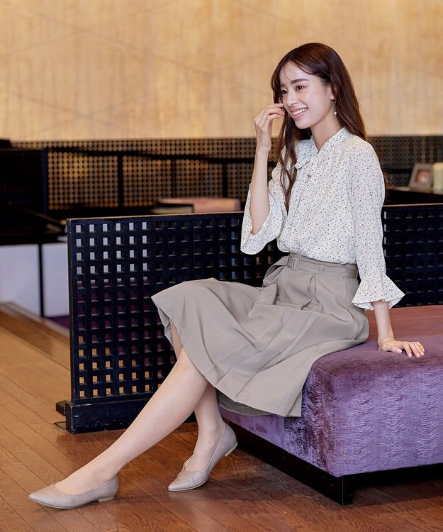 Tiaclasse 【新色追加・洗える】フレアスリーブ花柄リボンブラウス ホワイト