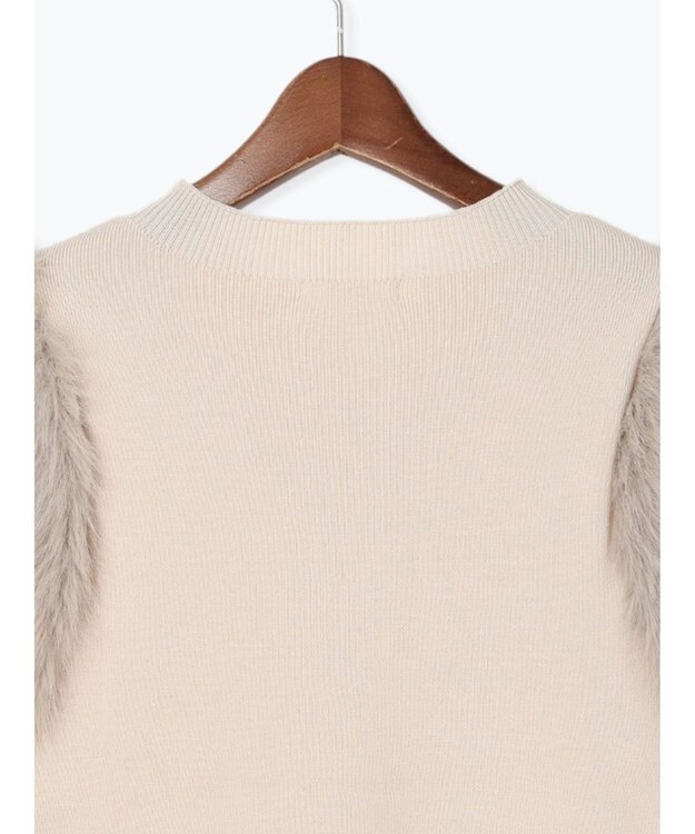 Te chichi スリーブファーニットプルオーバー《2025Autumn catalog item》 ベージュ