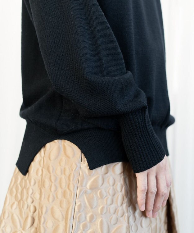 muuc 〈極上メリノウール〉ベーシックタートルネックプルオーバー〈肌に優しいニット〉〈アンサンブル可能〉〈袖の透かし編み〉 ブラック