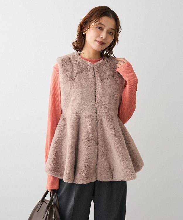 Green Parks ・ＥＬＥＮＣＡＲＥ　ＤＵＥ　ペプラムフェイクファーベ Mocha