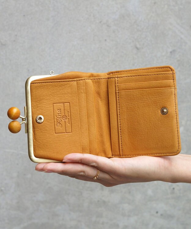 FOLNA RD ドット型押し ウッドボールがま口財布 キャメル