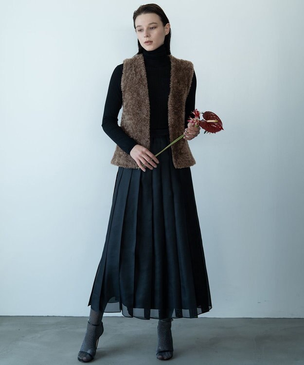 自由区 【カトリエムブーケ】Gilet de fourrure ファージレ モカ