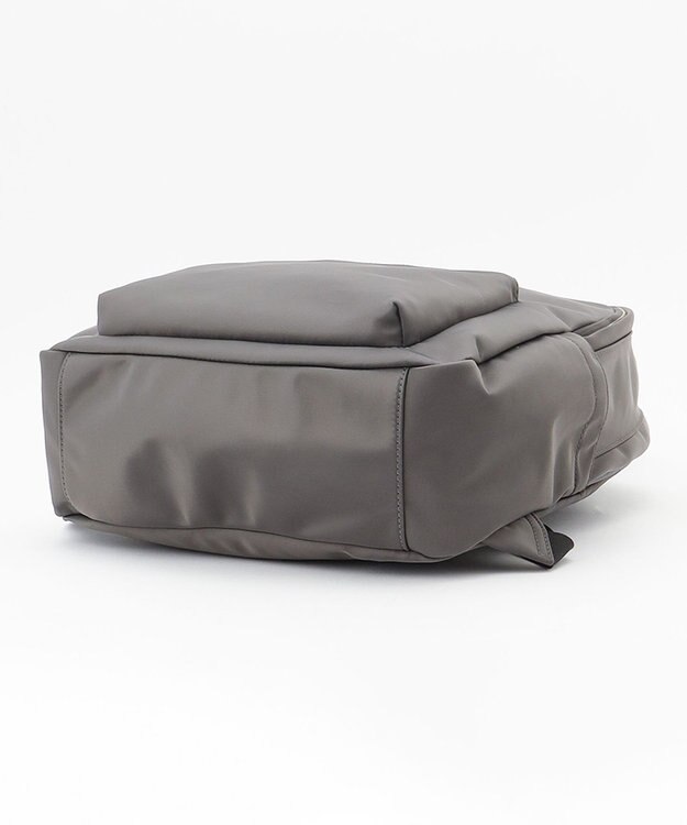 J.PRESS LADIES 【PC収納可】ナイロン リュック グレー系