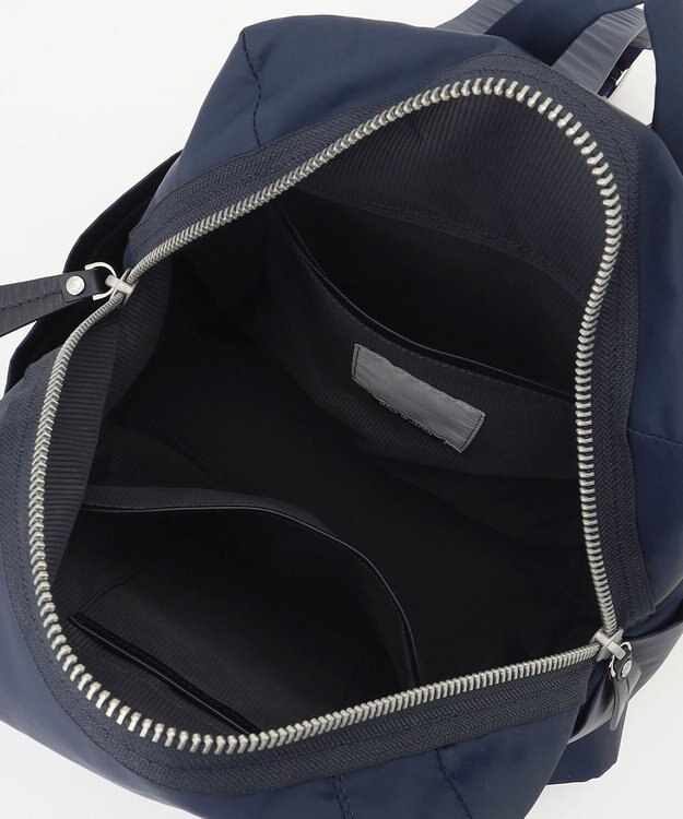 Y'SACCS 【Y'SACCS Gene Line】ヴァール バックパック ネイビー