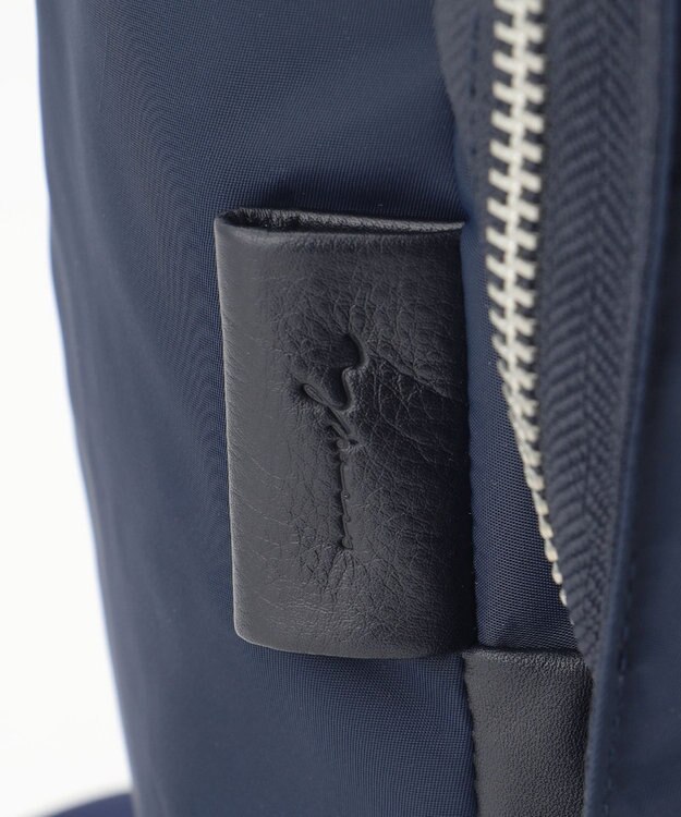 Y'SACCS 【Y'SACCS Gene Line】ヴァール バックパック ネイビー