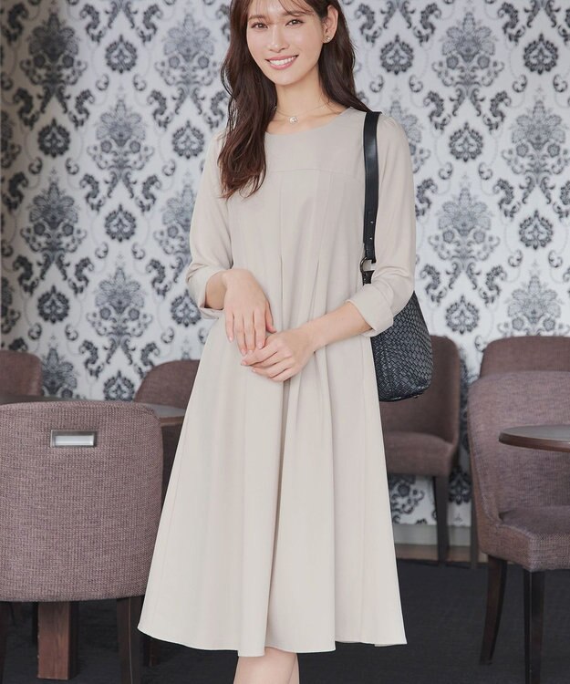 Tiaclasse L ボックスタックAラインワンピース ベージュ