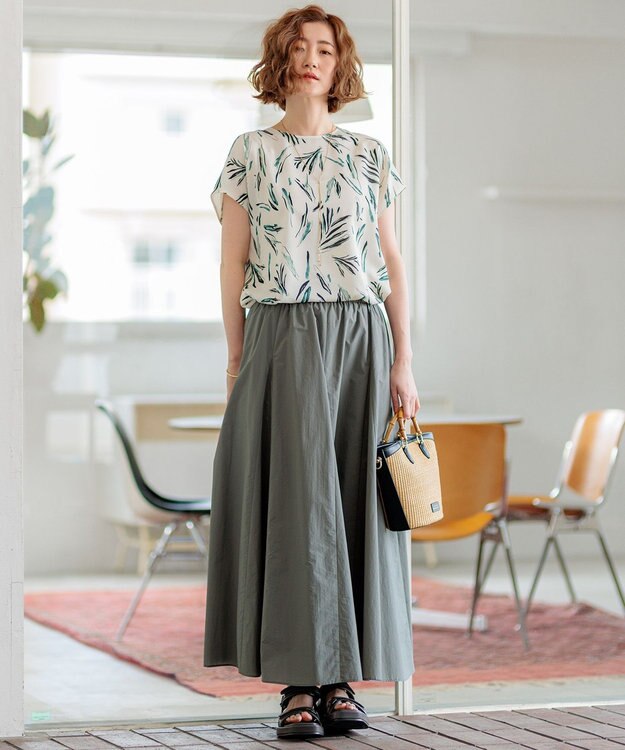 23区 S 【洗える】スリークボタニカルプリント ブラウス アイボリー系