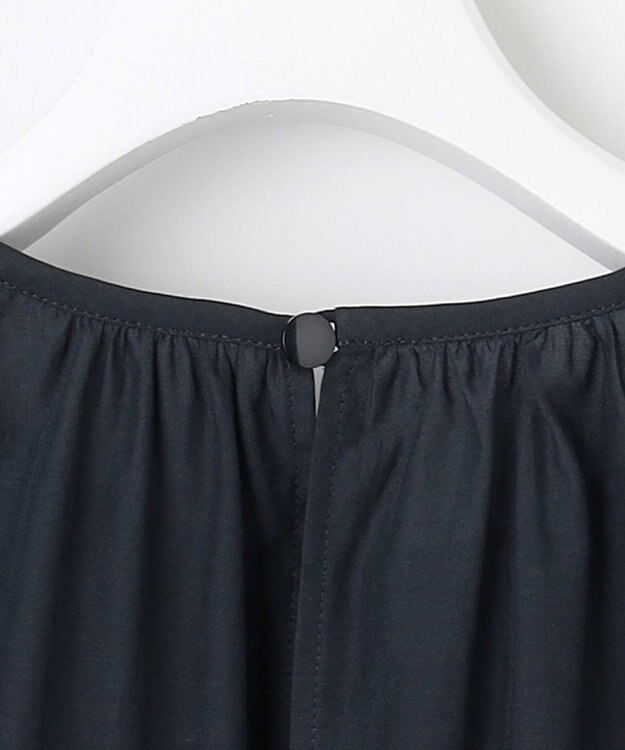 自由区 【カタログ掲載】シアーソフトシャンブレークロップド丈 ブラウス ネイビー