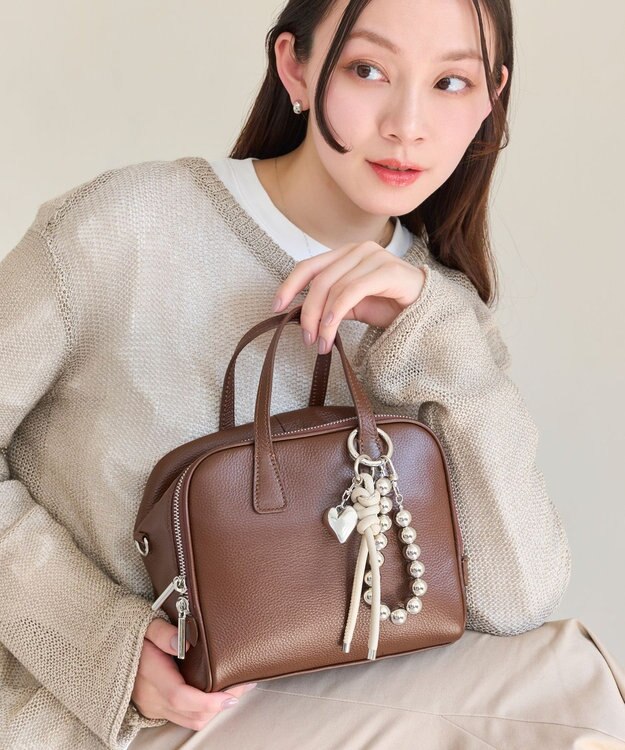 Phoebe ボリュームボールストラップチャーム　メタル シルバー