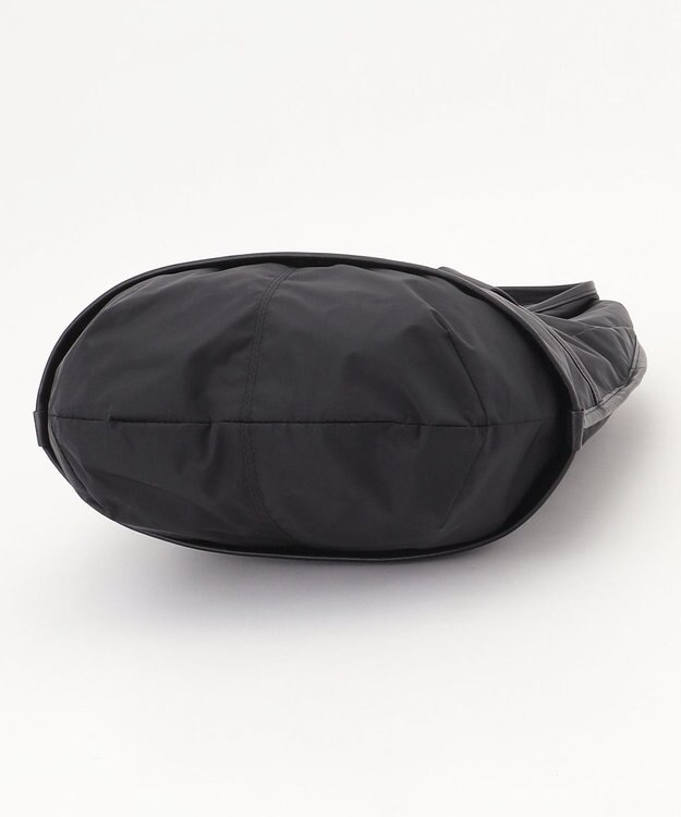 Y'SACCS 【Y'SACCS Gene Line】イゼール トートバッグ Mini ブラック