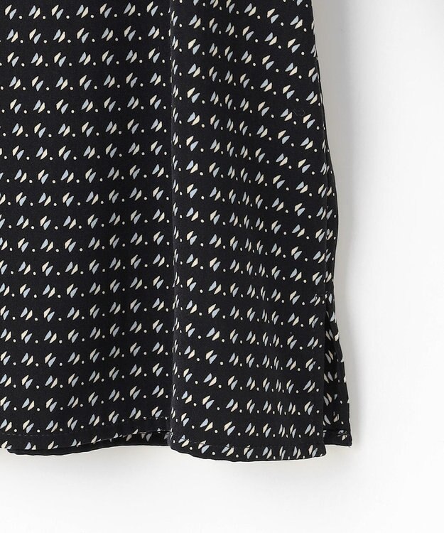 J.PRESS LADIES 【洗える】ポリエステルスエード変形ドットプリント ブラウス ネイビー系5