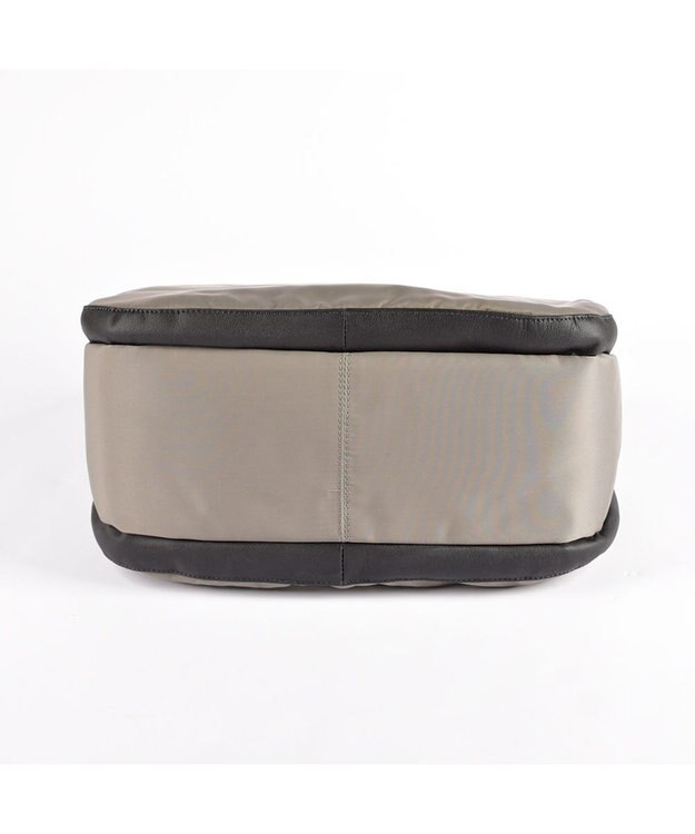 Y'SACCS NEWすっきりシリーズ　トートLサイズ グレージュ