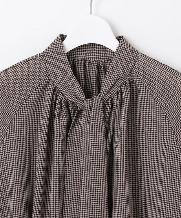 自由区 【セットアップ対応・洗える】ハイツイストビエラボウタイ ブラウス ブラウン系チェック