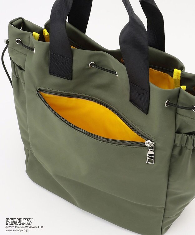 Y'SACCS SNOOPYデザイン 2way巾着トート(クッキー） カーキ