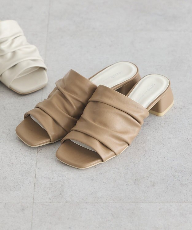 earth music&ecology ソフトギャザーミュール Gray Beige