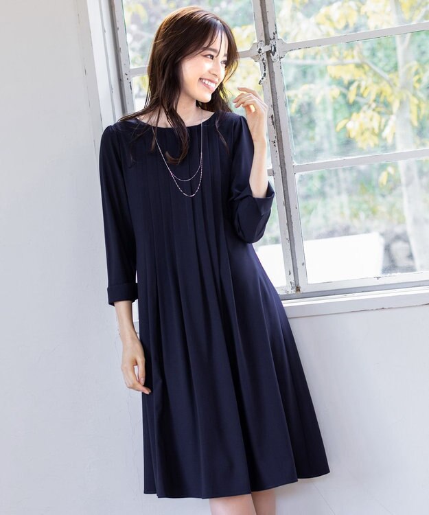 Tiaclasse 【洗える】スタイルアップも叶うピンタックワンピース ネイビー
