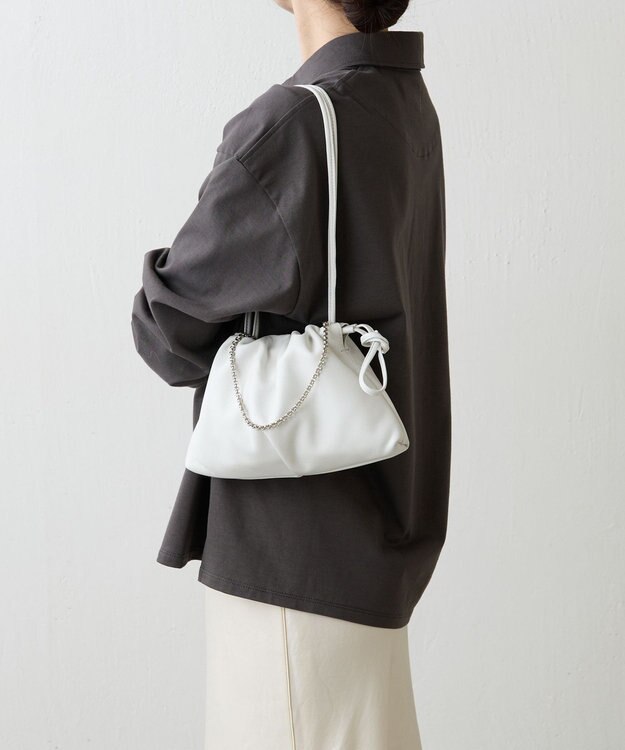 russet レザー巾着ミニショルダーバッグ(CE-1637) White