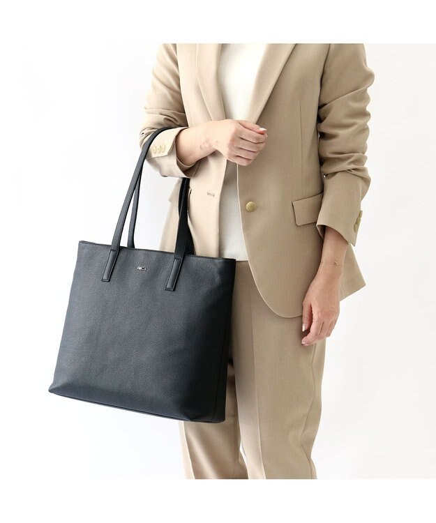 IBIZA カレーラ　セミショルダーバッグ ピンクベージュ