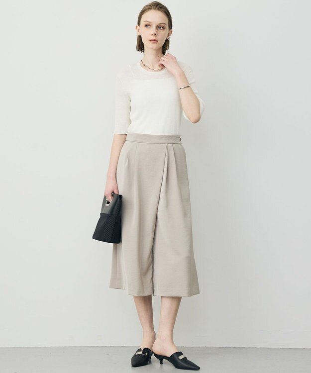 ICB L ワッシャーダルサテン ニーショーツ サンドベージュ