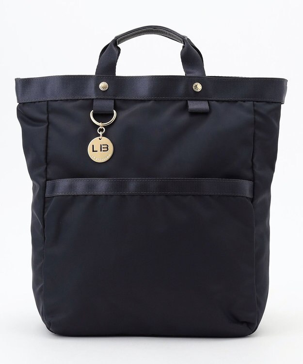 LA BAGAGERIE チャーム付き　ナイロンリュック ダークグレー