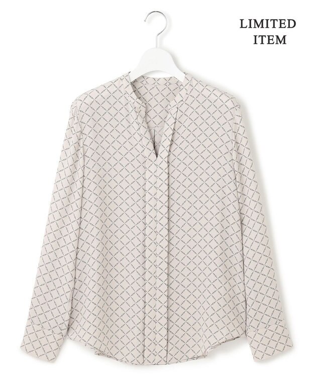 ICB L 【新色追加・WEB限定】BackSatinAmunzen キーネックブラウス トープベース×スクエアビット柄系