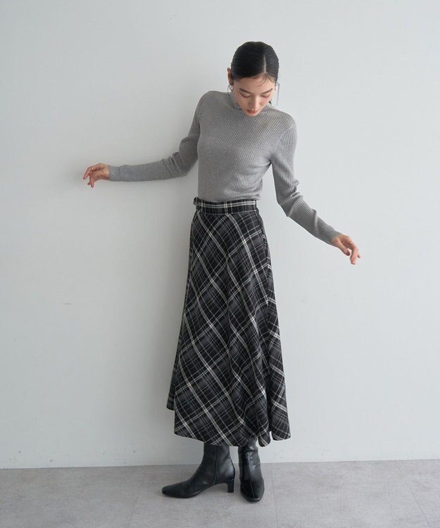 YECCA VECCA ラメ混ハイネックリブニット Gray