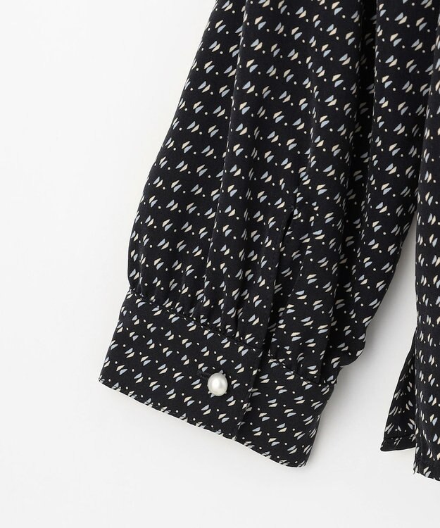 J.PRESS LADIES 【洗える】ポリエステルスエード変形ドットプリント ブラウス ネイビー系5