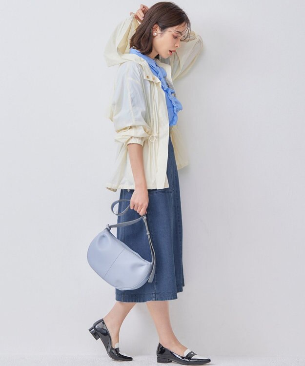 組曲 【撥水・WEB限定】ギャザーフード パッカブルブルゾン エクリュ系