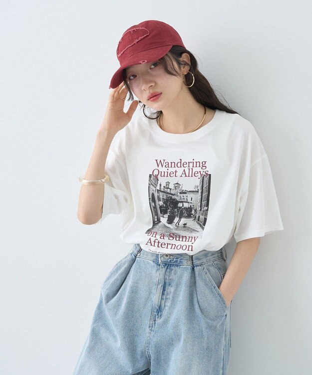 earth music&ecology 【接触冷感】アソートプリントレギュラースリットＴｅｅ Off White