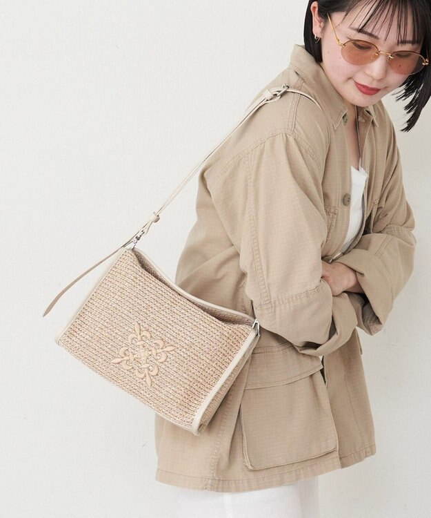 russet ナイロンラフィアショルダーバッグ(CE-1713) Ivory