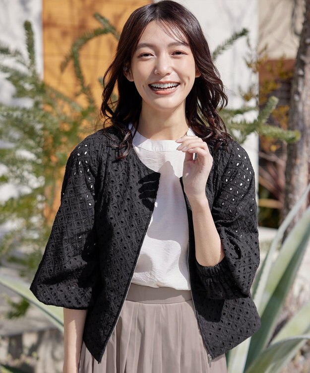 Tiaclasse L 【洗える】パンチングレースブルゾン ブラック