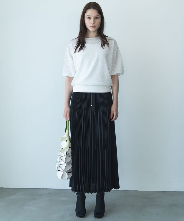 自由区 【カトリエムブーケ】Plis aleatoires シアープリーツスカート ネイビー