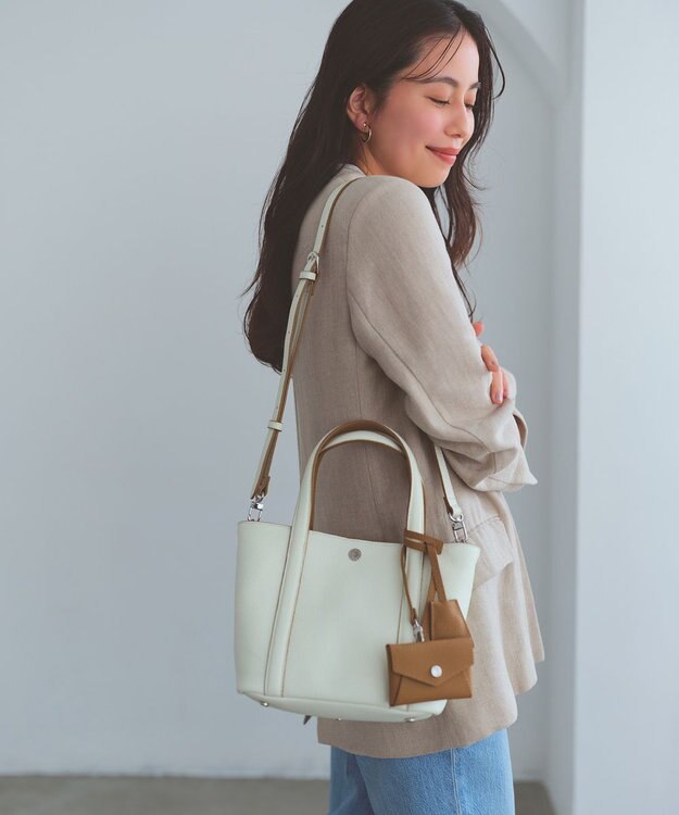 TOPKAPI 【Breath TOPKAPI】DUAL デュアル シュリンクレザー バイカラー トートバッグ チャーム付き ホワイト