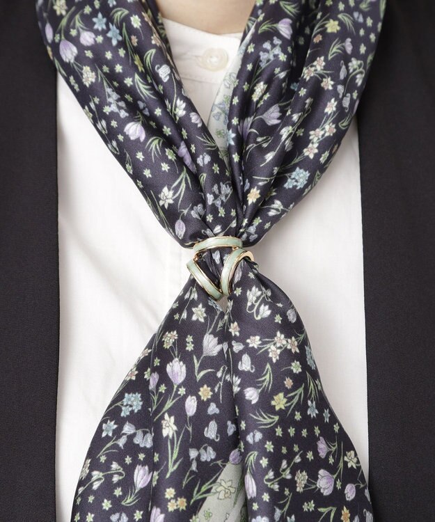 MOONBAT Luna Luce(ルナルーチェ)スカーフリング パール調 3Ring お手持ちのスカーフを通すだけ ギフト ライトグリーン