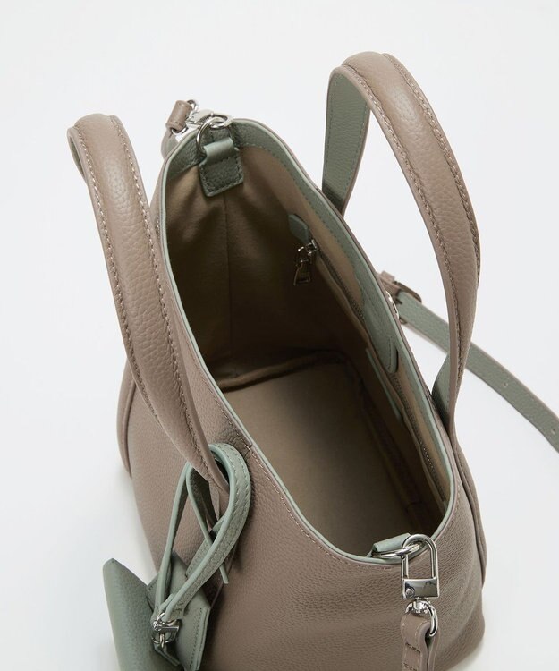 TOPKAPI 【Breath TOPKAPI】DUAL デュアル シュリンクレザー バイカラー トートバッグ チャーム付き グレージュ